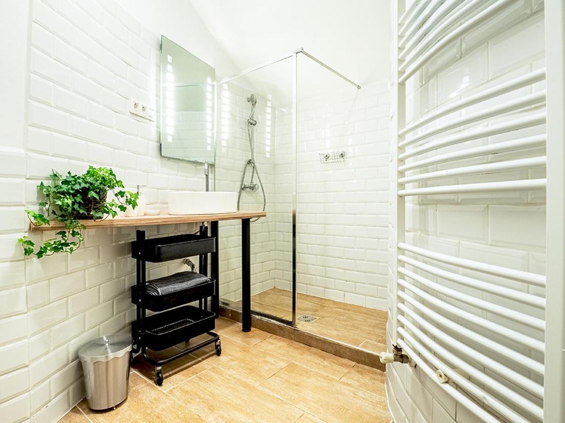 Laura Apartment Budapest Luaran gambar